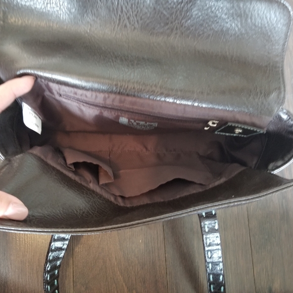 Matt and Nat Hobo Purse - Picture 5 of 12